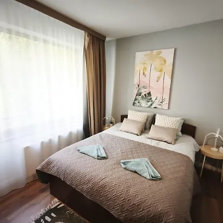 Apartment Cozy In Center - 2